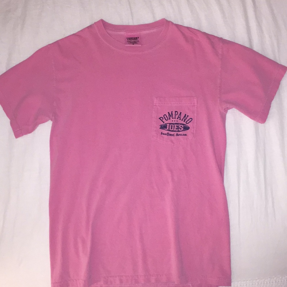 Comfort colors pocket tee